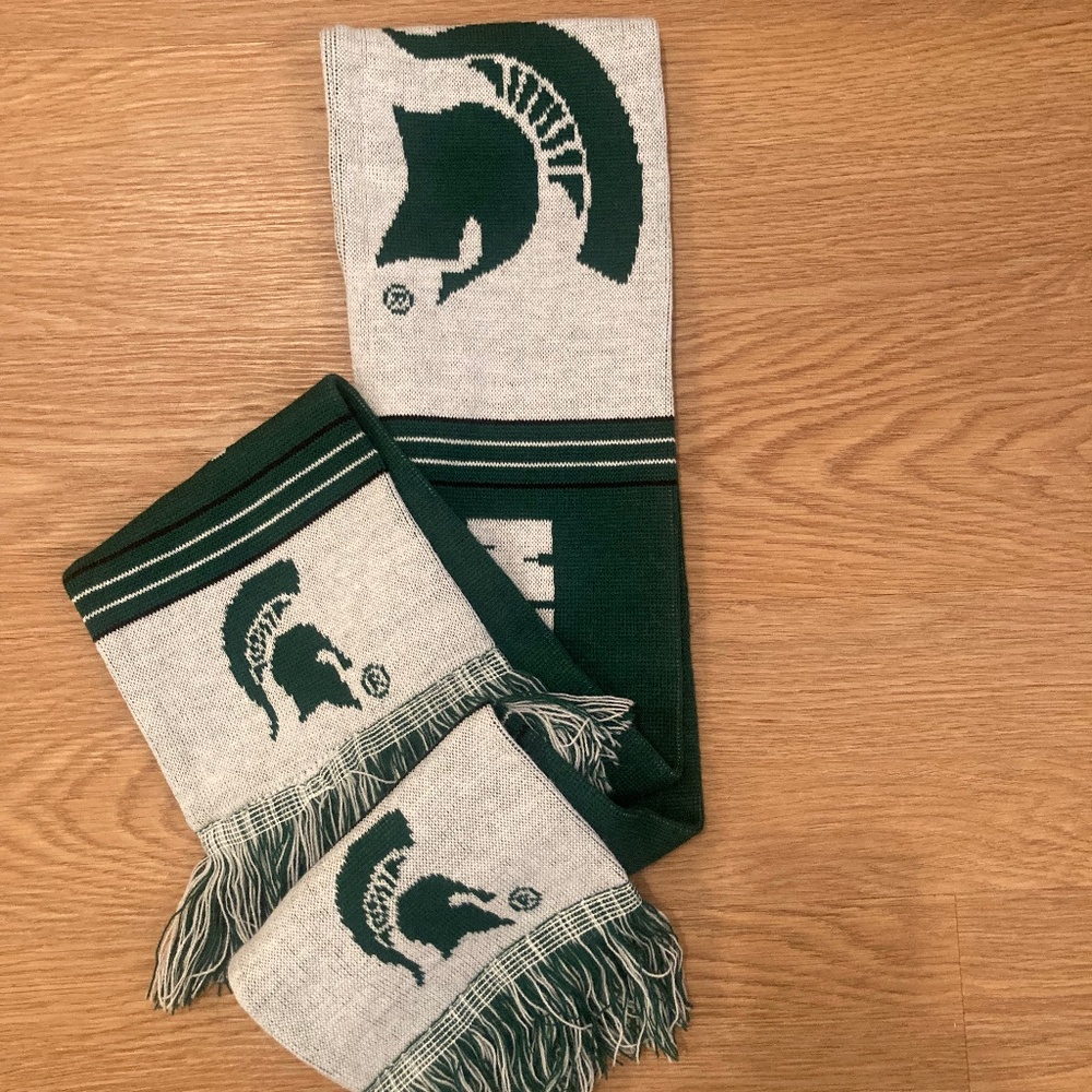 MICHIGAN STATE UNIVERSITY | SPARTANS | WINTER SCARF